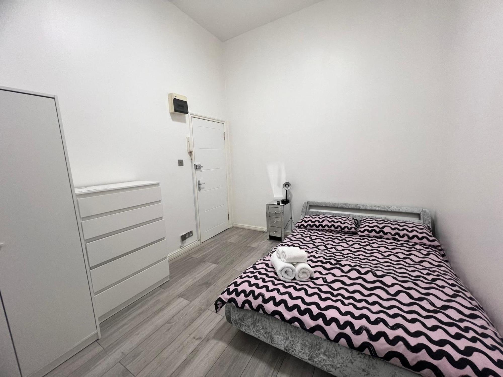 Comfy Apartments - Finchley Road London Exterior photo